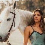 Фото девушек с лошадьми на аву