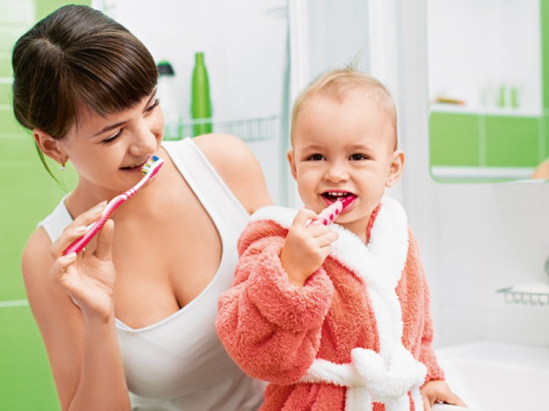 Как научить малышка правильно чистить зубы - рекомендации 1
