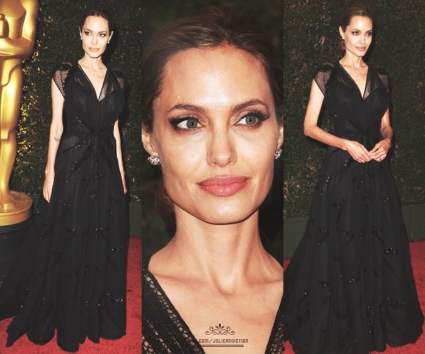Анджелина Джоли в черном платье   фото021