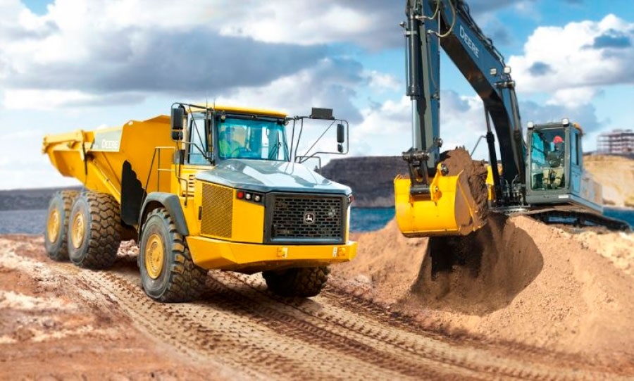 сочлененный самосвал john deere 370e