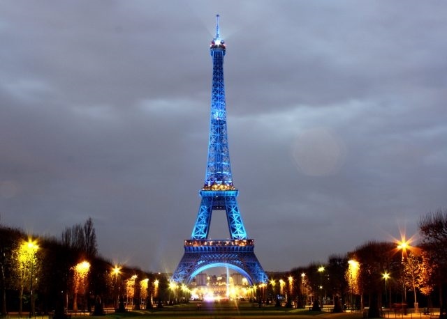 Эйфелева башня фото ночью фото   красивые картинки005