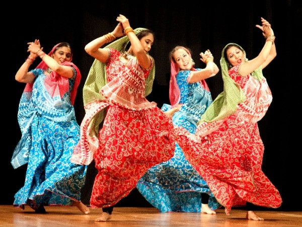 танцы индийские картинки022
