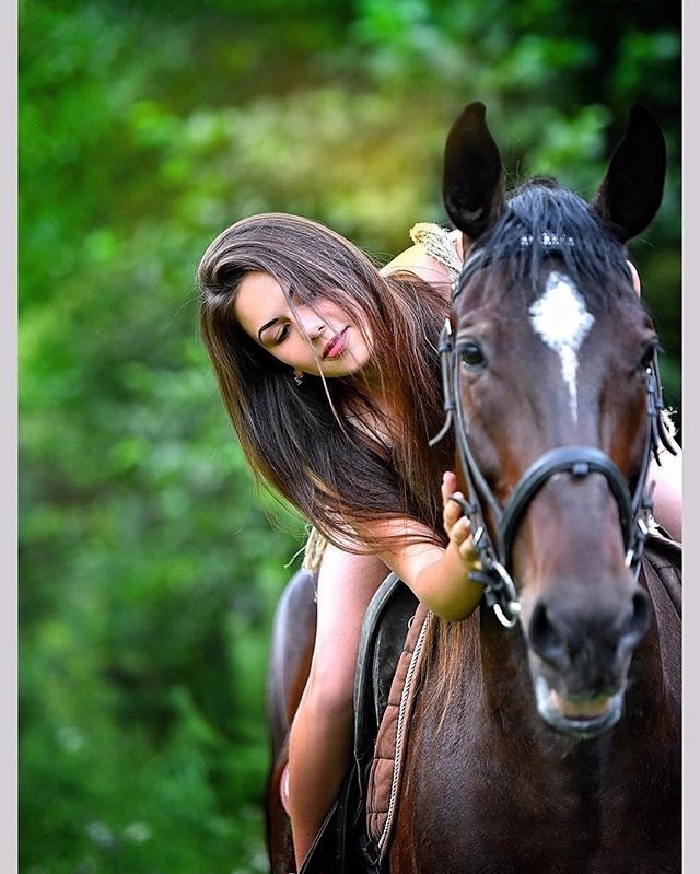 Фото с лошадьми красивые девушки