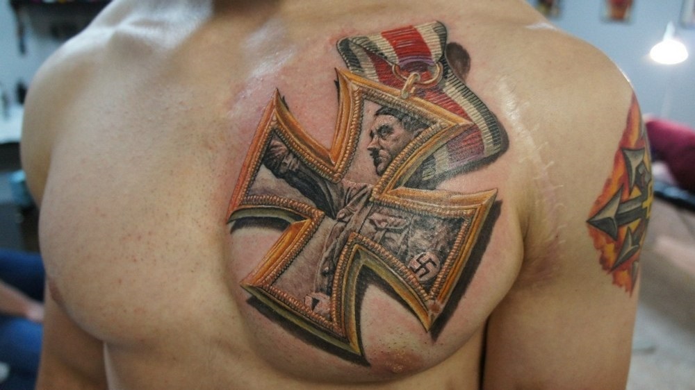 Фашистский крест тату