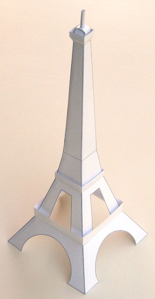 Как сделать эйфелевой башни. Эйфелева башня паперкрафт. Эльфелева башня из бумаги. Макет башни. Модель Эйфелевой башни из картона.