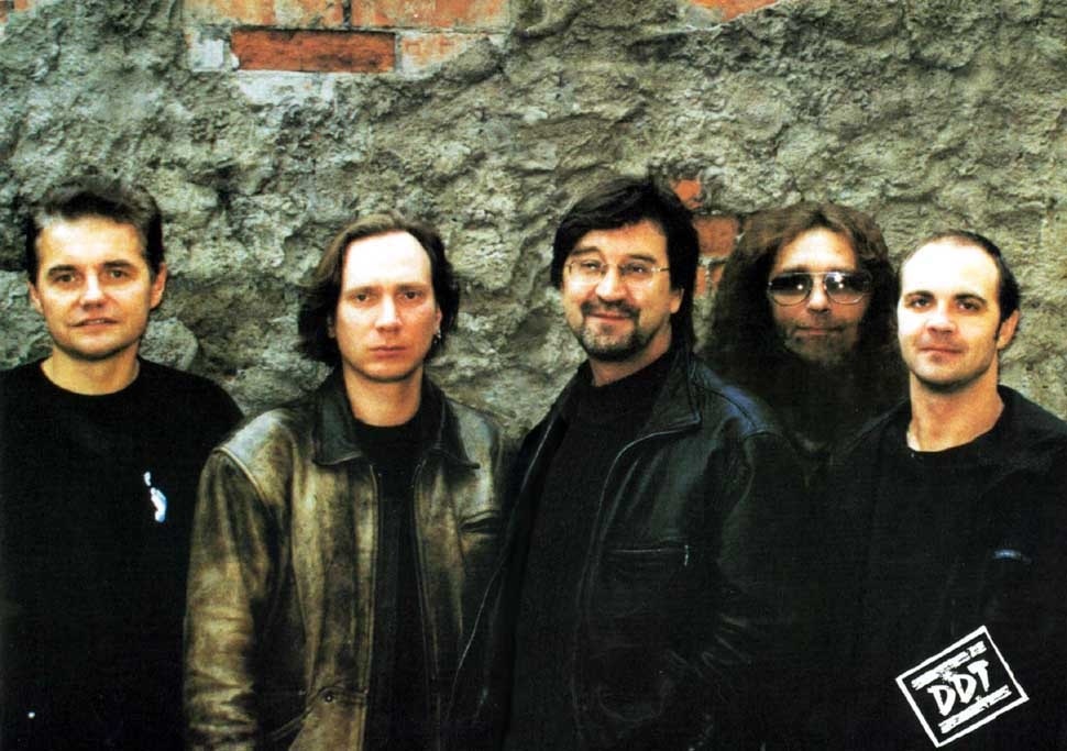 В ленинградском рок клубе дебютировала группа «ДДТ» (1987) 004