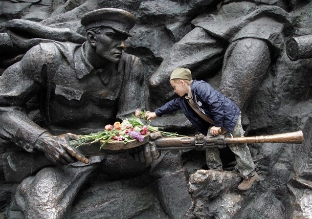 Фото на 28 октября День освобождения Украины от фашистских захватчиков007