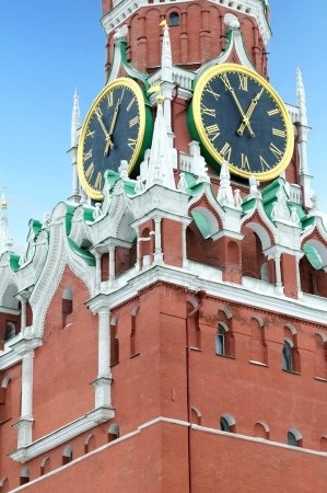 Часы кремлевские рисунок 018