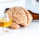 Как алкоголь влияет на мозг?