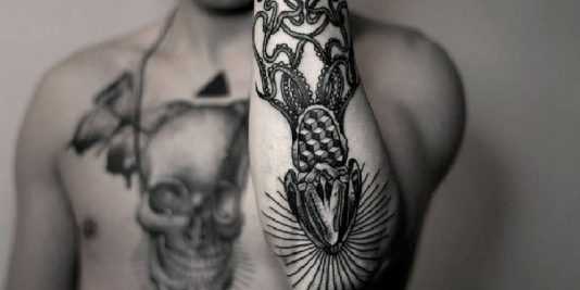 Невероятные татуировки для мужчин 04