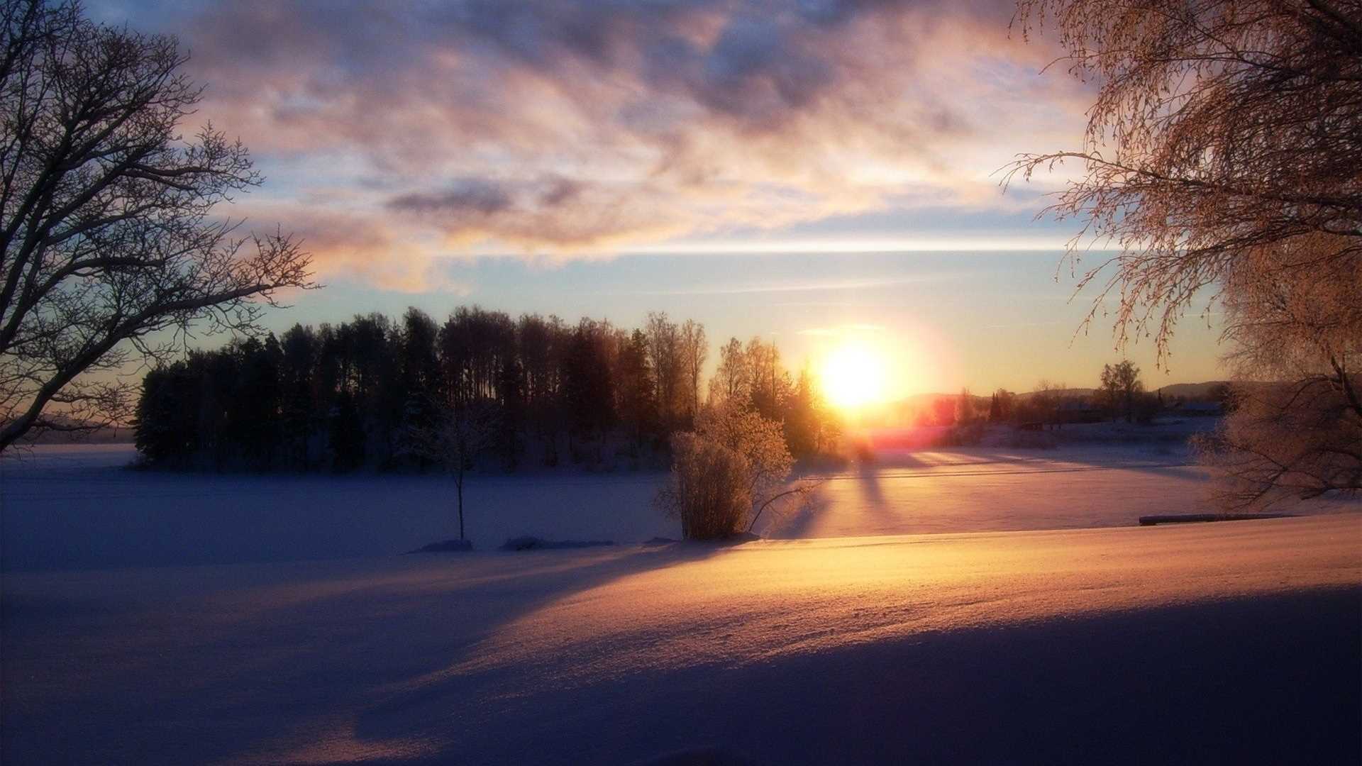 Утренние фотографии снежных пейзажей с речкой 013