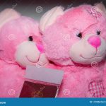 Розовый плюшевый мишка с розовым бантиком и розовой коробочкой 8